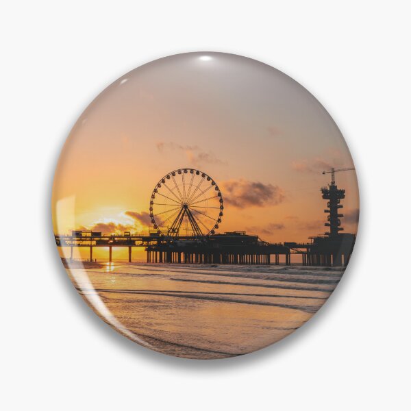 Item preview, Muelle de Scheveningen al atardecer designed and sold by Sonny Vermeer.
