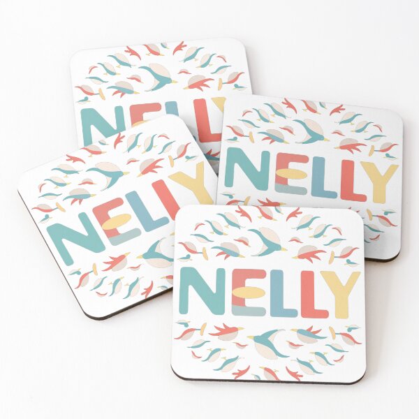 Aperçu de l'œuvre Nelly, es-tu une amoureuse des romances ? Superbe cadeau pour les amoureux des oiseaux créée et vendue par The Velvet Vault.