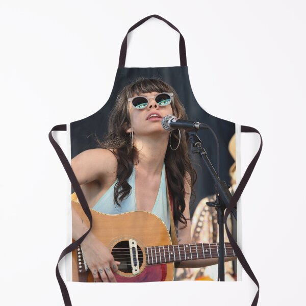 Artikelvorschau, Alynda Segarra – Hurra für den Riff Raff – Foto entworfen und verkauft von ConcertImages.