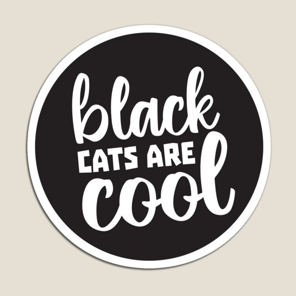 Aperçu de l'œuvre Les chats noirs sont cool Sticker typographique créée et vendue par JustCreate2016.