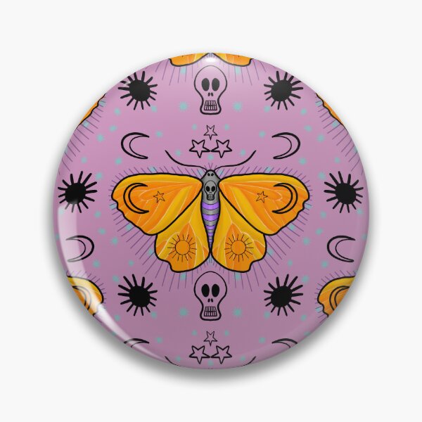 Artikelvorschau, Totenkopfmotte_blasslila entworfen und verkauft von NeonEye-Designs.
