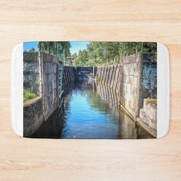 Artikelvorschau, Die Schleuse ist offen, Dalslands Kanal entworfen und verkauft von connyM-Sweden.