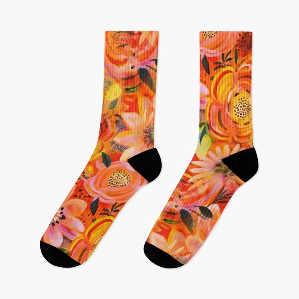 Artikelvorschau, Leuchtendes, nahtloses orangefarbenes Blumenmuster, handgemalter Volkskunststil, überall. entworfen und verkauft von patterncrow.