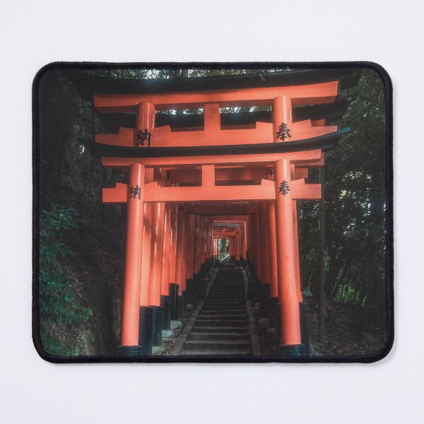 Aperçu de l'œuvre Temple du Japon : Fushimi Inari #10 créée et vendue par LucaRamble.