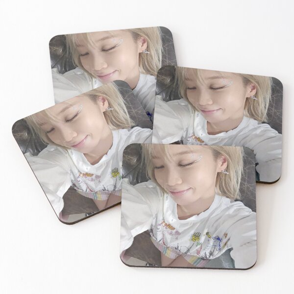 Item preview, Los Sserafim CHAEWON CRAZY 1-800-hot-n-fun MÁS CRAZY designed and sold by Valereekmerch.