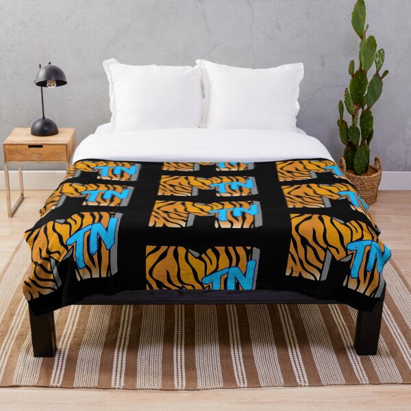 Artikelvorschau, Memphis TN-Logo im Retro-Stil – Tiger entworfen und verkauft von Pickle Wicked Designs.
