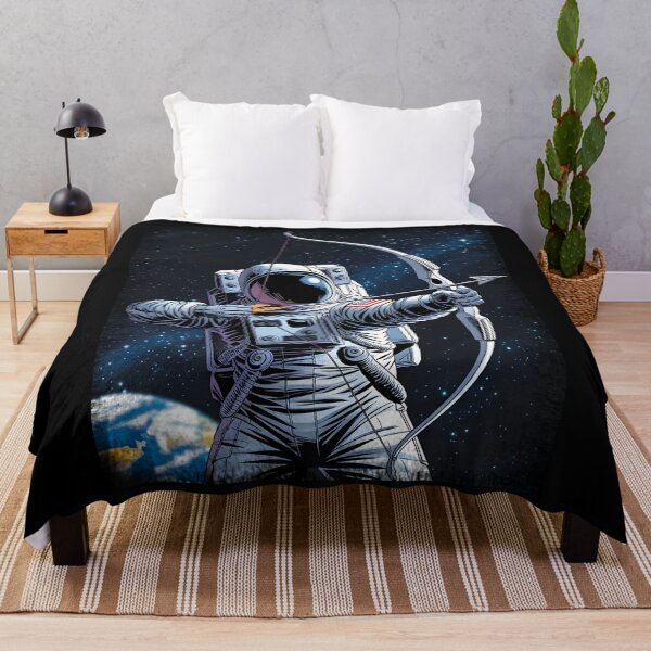 Artikelvorschau, ASTRO ARCHER - Mutige Digitale Comic-Illustration eines Astronauten mit Pfeil und Bogen auf dem Mond entworfen und verkauft von Coffee Partee.
