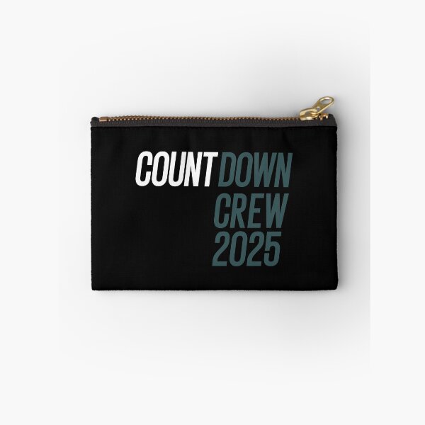 Artikelvorschau, Countdown Crew 2025 entworfen und verkauft von FunnyGifty.