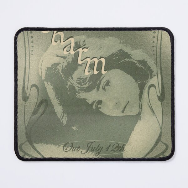 ur,mouse_pad_small_flatlay,