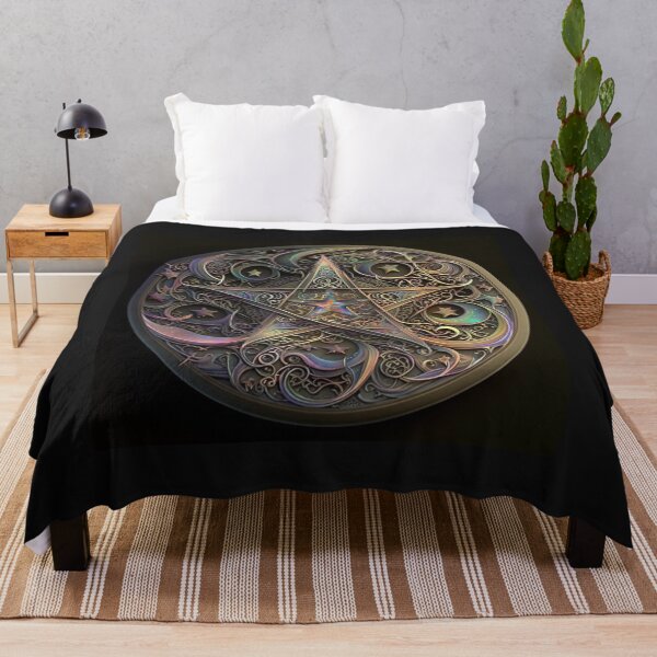 Artikelvorschau, Elegantes goldenes Pentagramm-Design für Heimdekoration, spirituelle, Wicca- oder heidnische Dekoration entworfen und verkauft von DarkEmporium20.