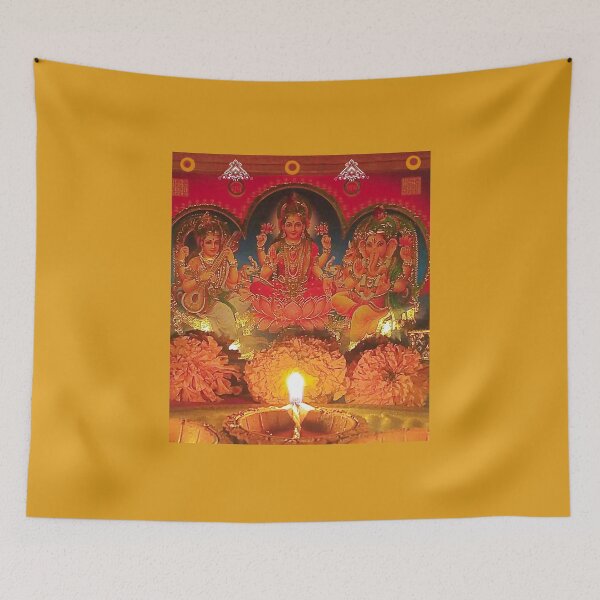Artikelvorschau, Lord Ganesha, Göttin Lakshmi, Göttin Saraswati/Frohes Diwali/Deepavali entworfen und verkauft von VeenaNair23.