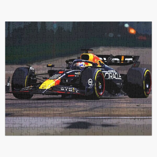 Vista previa del artículo con la obra «Max Verstappen compitiendo con su monoplaza de Fórmula 1 2024 durante el Gran Premio de Singapur», diseñado y vendido por Rodissimus1984.