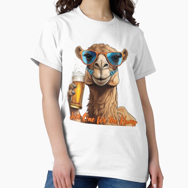 Vista previa del artículo con la obra «Camello con gafas de sol tomando una cerveza para la joroba», diseñado y vendido por Grang Art Artistic Designs.