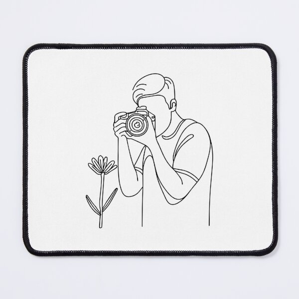 Artikelvorschau, Fotograf Mann mit DSLR-Kamera, um Blume zu erfassen entworfen und verkauft von rasagamastore.