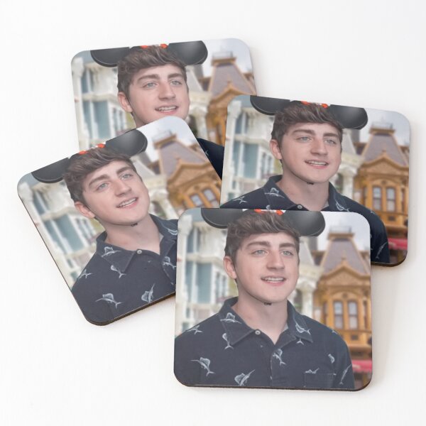 Artikelvorschau, Danny Gonzalez-Merch entworfen und verkauft von Comfymuffin.