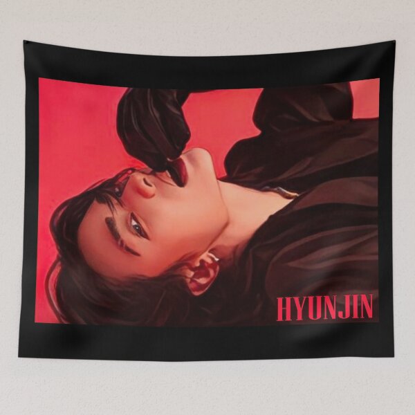 Artikelvorschau, Stray Kids Hyunjin Magazin-Shooting 1 entworfen und verkauft von LiveKpop.
