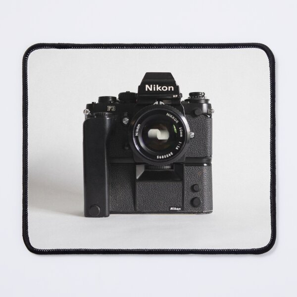 Aperçu de l'œuvre Appareil photo reflex Nikon F3HP fabriqué au Japon créée et vendue par Grain-Worthy-Co.
