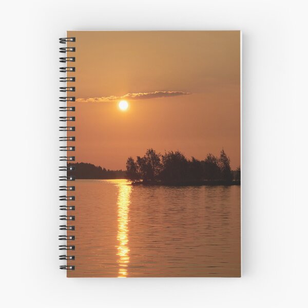 Artikelvorschau, Aufgehende Sonne am Pyhajärvi 2024 entworfen und verkauft von Jouko Lehto Photography.