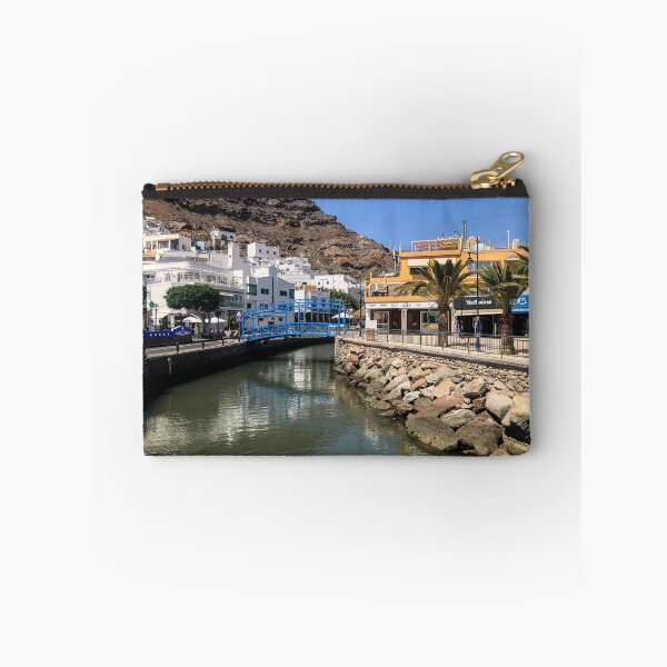 Artikelvorschau, Puerto de Mogan Gran Canaria entworfen und verkauft von Martin Fenton.