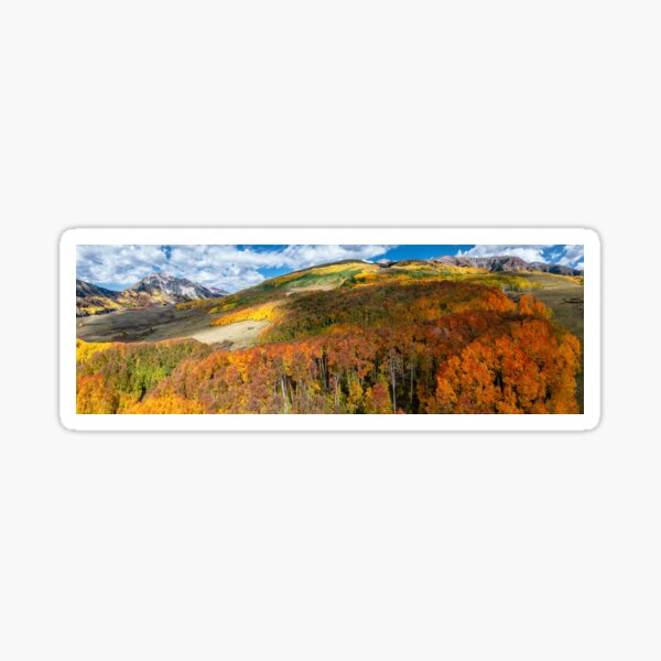 Artikel-Vorschau von Majestätischer Bergblick mit leuchtenden Herbstfarben, designt und verkauft von Rocky Mountain Artistry.