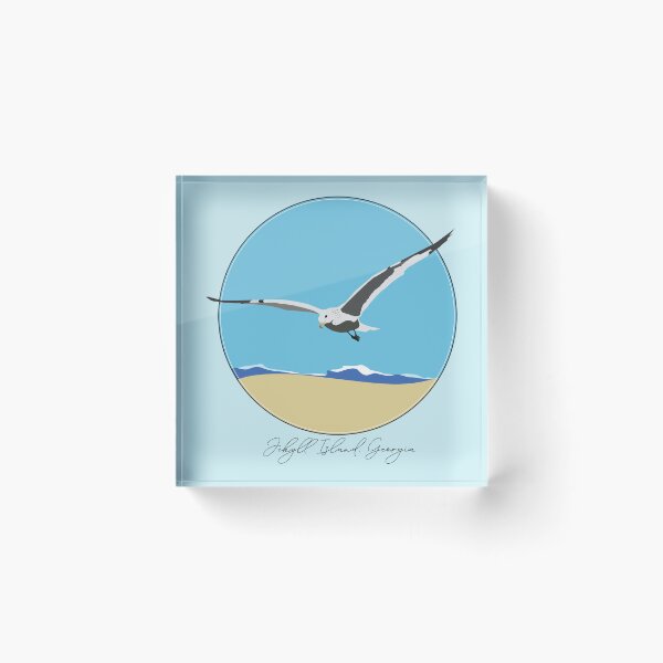 Item preview, Isla Jekyll, Georgia: gaviota volando sobre la playa con diseño de olas designed and sold by laughingwillows.