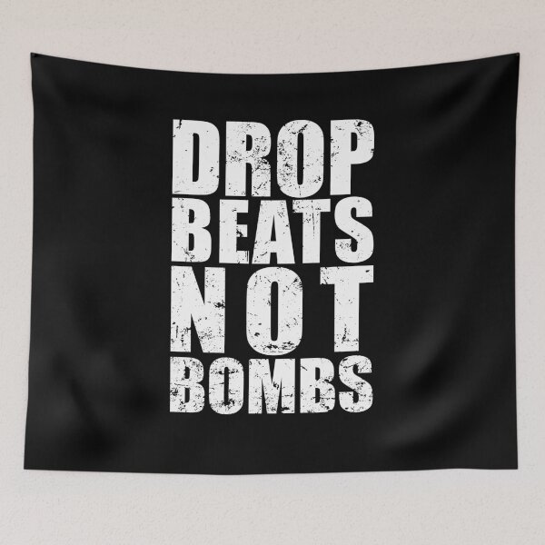 Aperçu de l'œuvre Lâchez des beats, pas des bombes créée et vendue par mhernaevily.