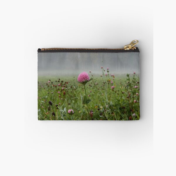 Artikelvorschau, Cloverfield-Morgen. Parkkuu 2024 entworfen und verkauft von Jouko Lehto Photography.