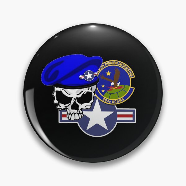 Artikelvorschau,  PREMIUM US AIRFORCE SQUADRONS entworfen und verkauft von THE AMERICAN TEEVANGELIST.