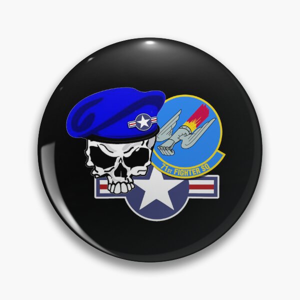 Artikelvorschau, PREMIUM US AIRFORCE SQUADRONS entworfen und verkauft von THE AMERICAN TEEVANGELIST.