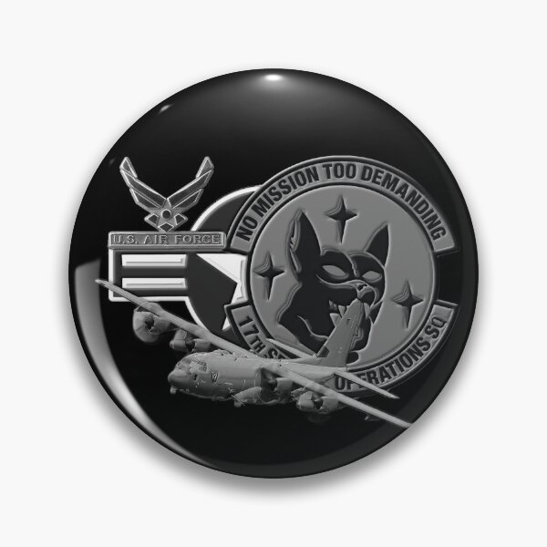 Artikelvorschau, PREMIUM US AIRFORCE SQUADRONS entworfen und verkauft von THE AMERICAN TEEVANGELIST.