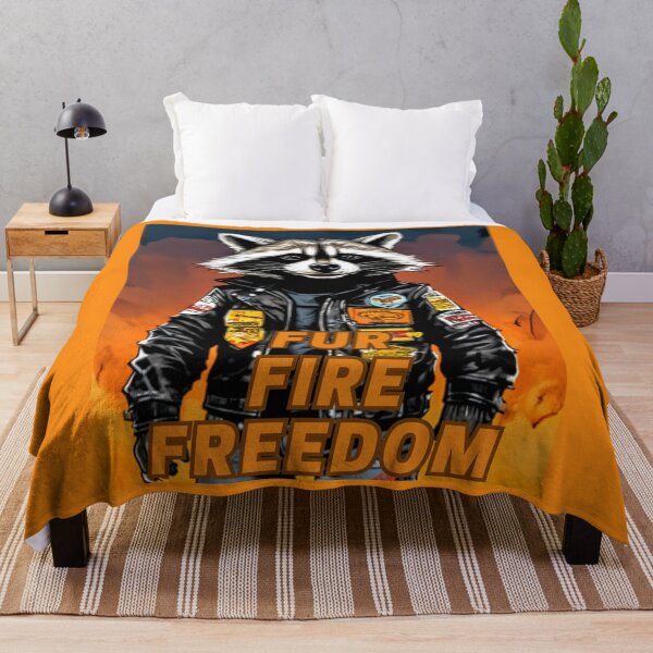 Artikelvorschau, Fell, Feuer, Freiheit – Biker Raccoon Art entworfen und verkauft von MelissaMelovich.