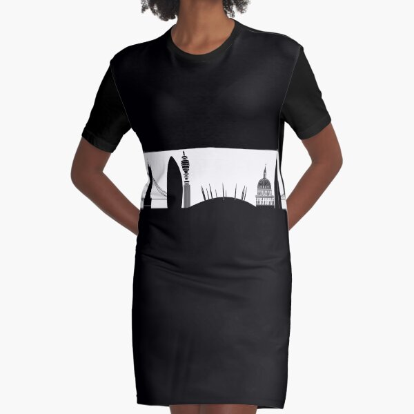 London Skyline! 01. Black + White Graphic T-Shirt Dress