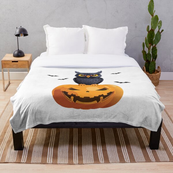 Artikelvorschau, Halloween Schwarze Eule, Kürbis & Fledermäuse entworfen und verkauft von BlueStarG8.