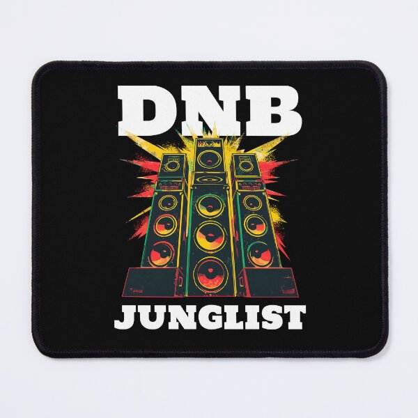 Aperçu de l'œuvre DNB - Enceintes Junglist (Blanc) créée et vendue par Discothreadz.