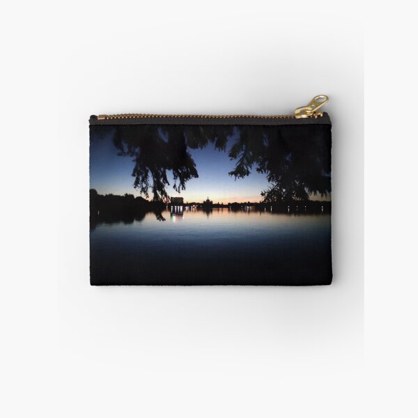Item preview, Después del atardecer en un lago designed and sold by Alex Roman.