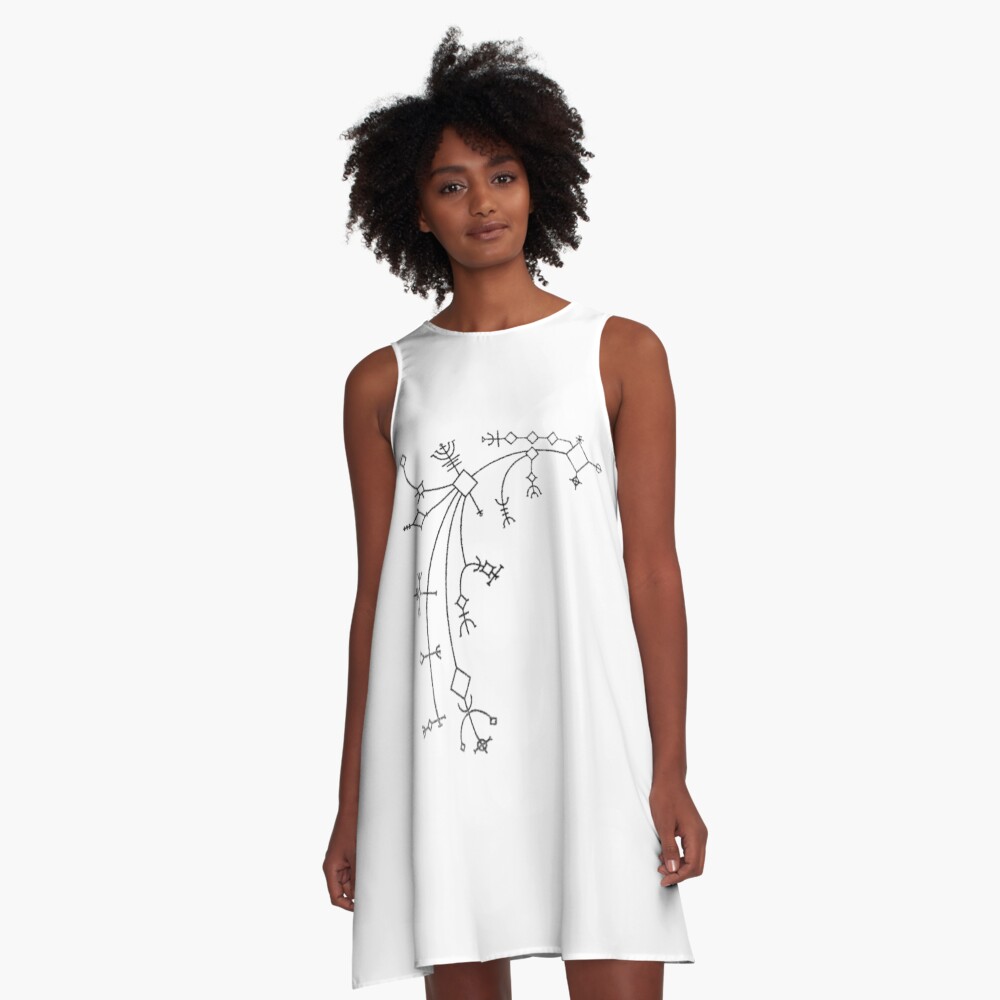 Vista previa del artículo con la obra «Vestido acampanado», diseñado y vendido por LtheD.