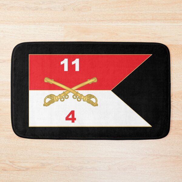 Artikelvorschau, 4. Schwadron, 11. Panzerkavallerieregiment - Guidon entworfen und verkauft von Military Insignia Products.
