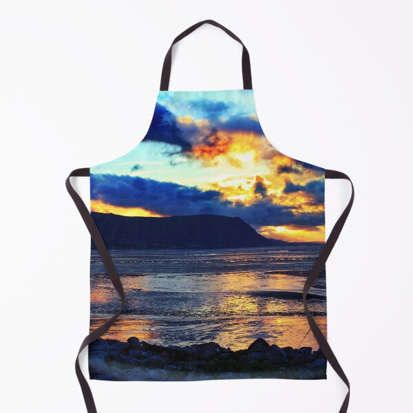 Item preview, Crepúsculo en el estuario de Conwy designed and sold by Matthew Mason.