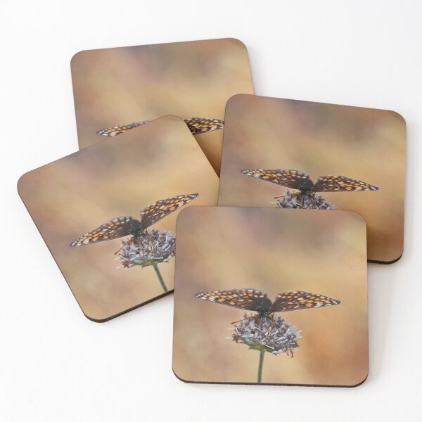 Item preview, Mariposa sentada en una flor designed and sold by Smiley-things.