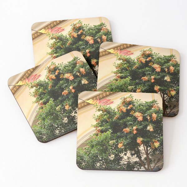 Item preview, Hojas de otoño en Bellagio designed and sold by MangoSeeds.