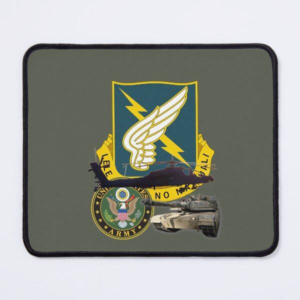 Aperçu de l'œuvre US ARMY battalions divisions regiments collection FIND YOURS créée et vendue par THE AMERICAN TEEVANGELIST.