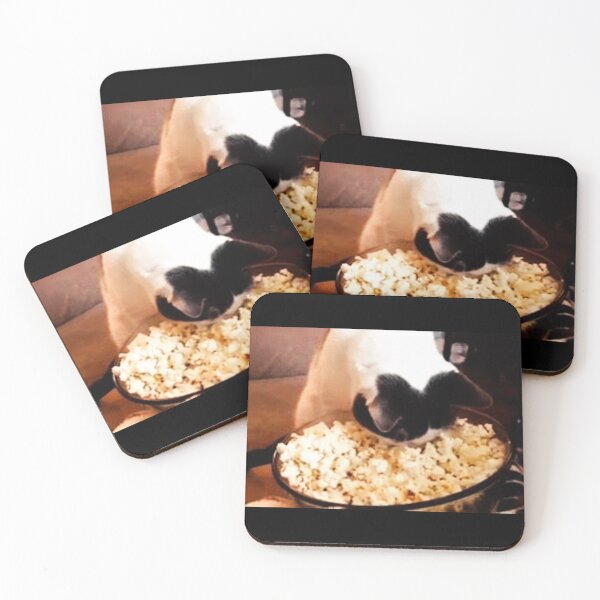 Artikelvorschau, Katzenpopcorn - Popcorn-Meme - Perfekt für Filmliebhaber und Snack-Enthusiasten entworfen und verkauft von Earth Nature Creations.
