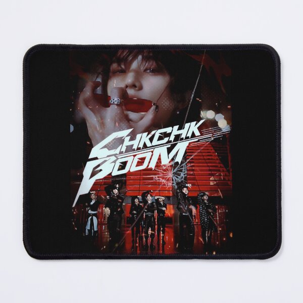 ur,mouse_pad_small_flatlay,