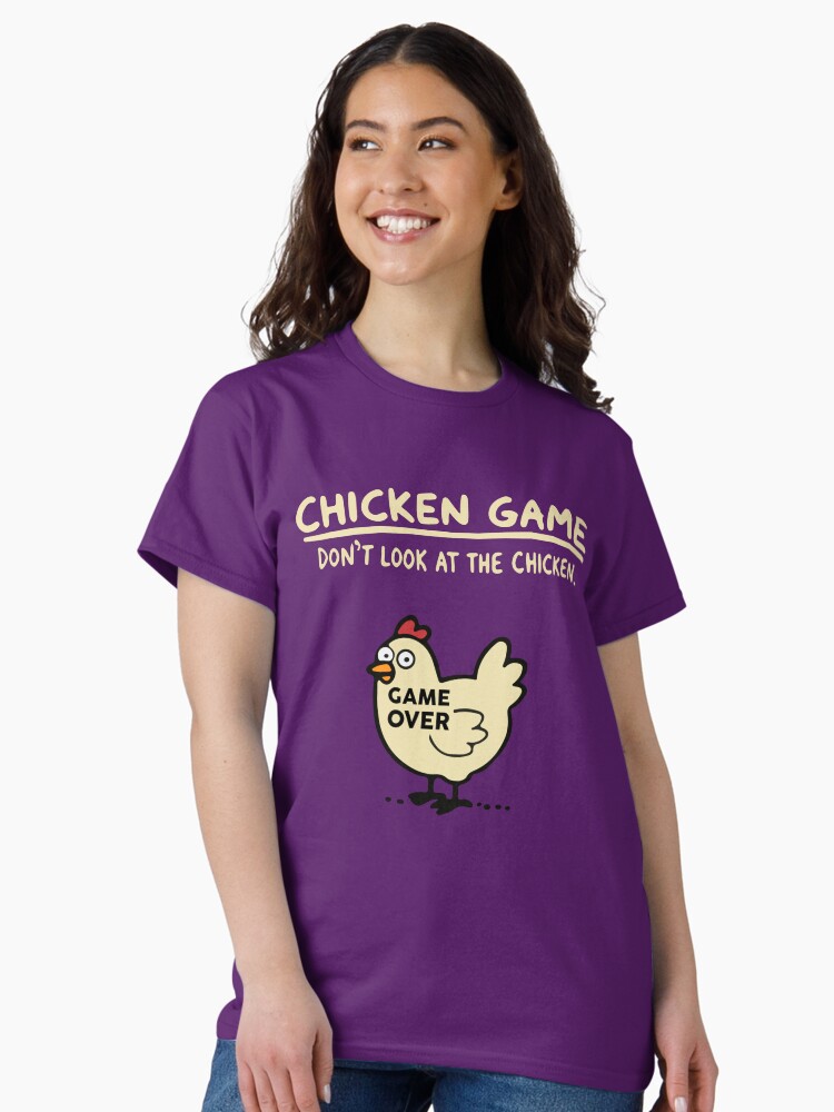 Thumbnail 2 von 7, Classic T-Shirt, Hühnerspiel - Schau nicht auf das Huhn designt und verkauft von EderParker.