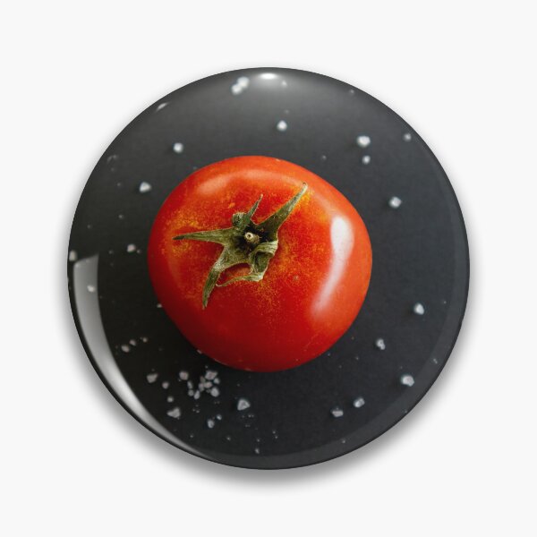 Artikelvorschau, Tomaten und Salz auf schwarzem Hintergrund entworfen und verkauft von Luka Šper.