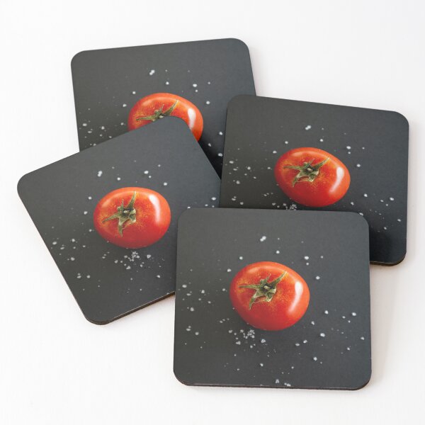 Artikelvorschau, Tomaten und Salz auf schwarzem Hintergrund entworfen und verkauft von Luka Šper.