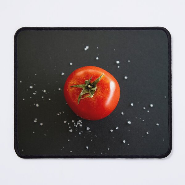 Artikelvorschau, Tomaten und Salz auf schwarzem Hintergrund entworfen und verkauft von Luka Šper.