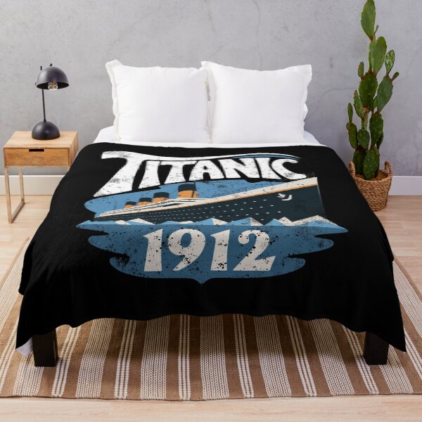 Artikelvorschau, Titanic 1912 Schiff Eisberg Geschichte Kinderkostüm Modell entworfen und verkauft von Flying Jake.