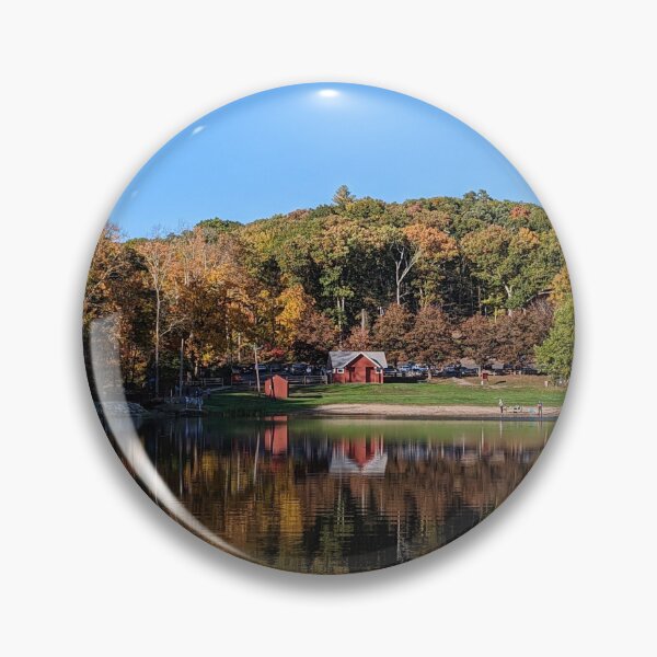 Artikelvorschau, Herbst in Valley Falls, Vernon, Connecticut, USA - Neuengland-Laub entworfen und verkauft von SeptemberMorn.