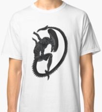 A L I E N Classic T-Shirt